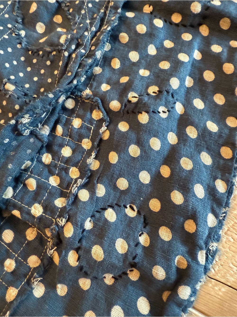 Magnolia Pearl Indigo Polka Dot Henry Top 926 Charlie OS NWOT - Picture 9 of 16